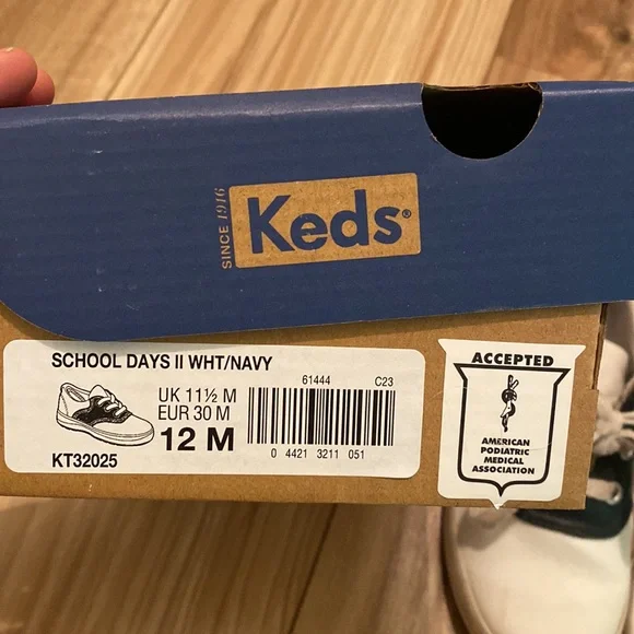 KEDS saddle tennis shoes - Picture 2 of 4